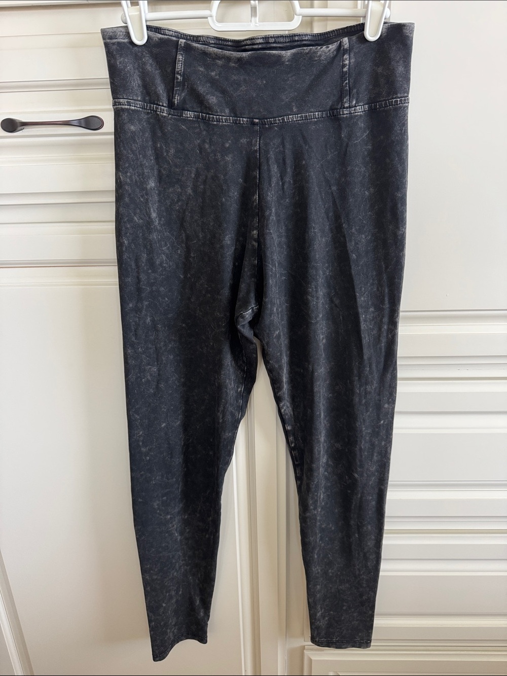 MTLA High-Waist Black Mineral Wash Leggings